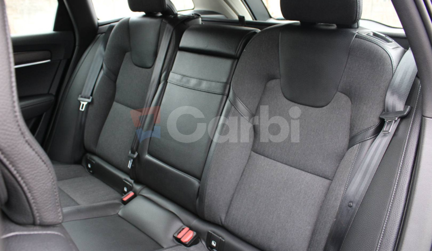 Volvo V90 CC D4 2.0L Cross Country Pro AWD A/T