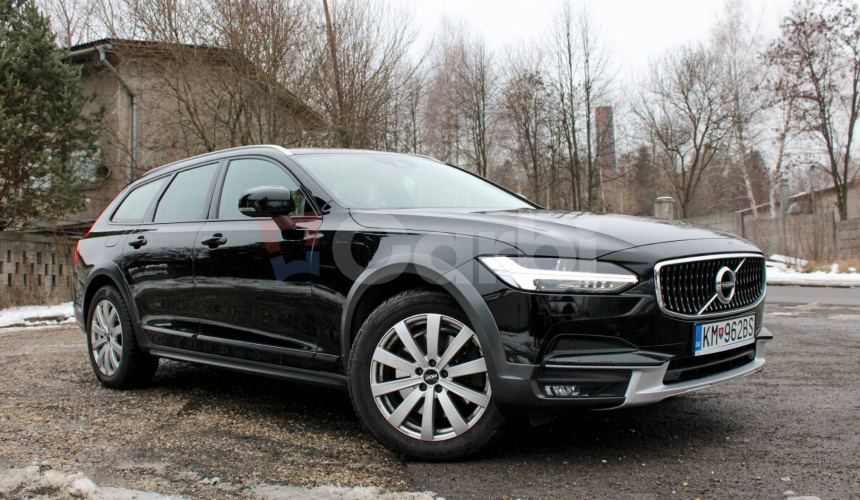Volvo V90 CC D4 2.0L Cross Country Pro AWD A/T