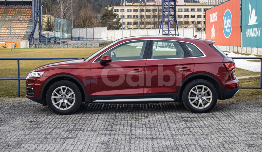 Audi Q5 2.0TFSI 185kW 4x4 A/T, KOŽA, VIRTUAL, VZDUCH, KEYLESS