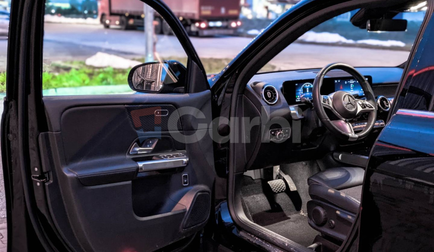 Mercedes-Benz GLB 200d A/T