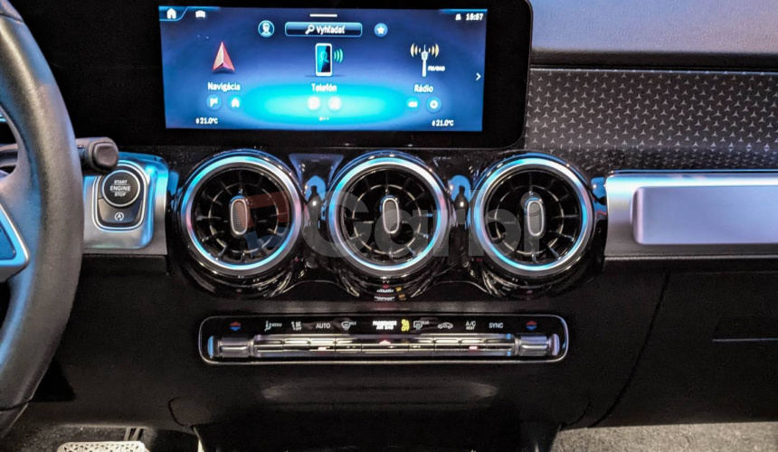 Mercedes-Benz GLB 200d A/T