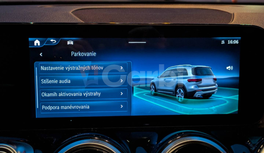 Mercedes-Benz GLB 200d A/T