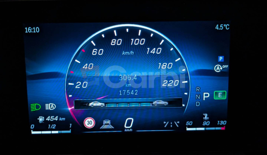 Mercedes-Benz GLB 200d A/T