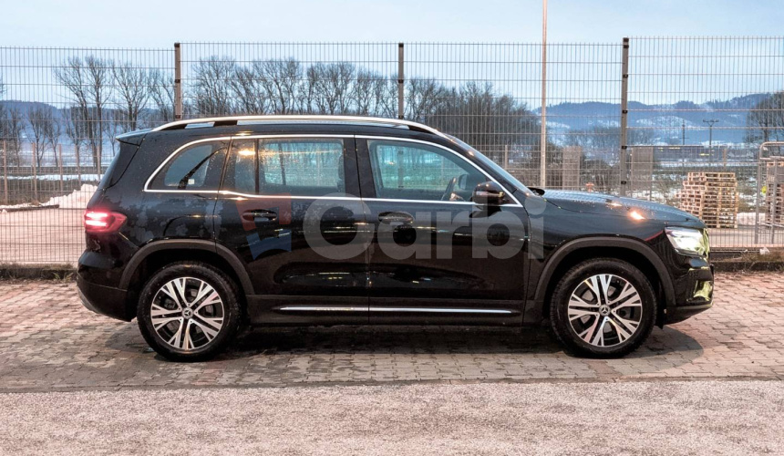 Mercedes-Benz GLB 200d A/T
