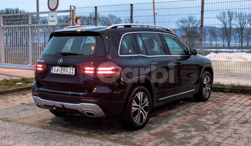 Mercedes-Benz GLB 200d A/T