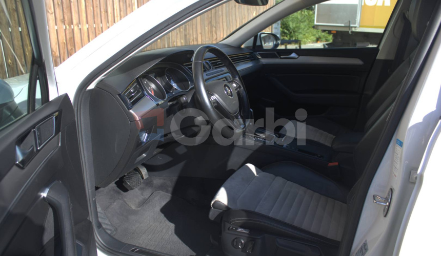 Volkswagen Passat Variant 2.0 TDI BMT Highline DSG
