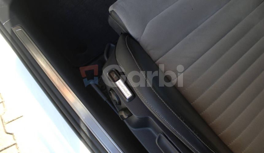 Volkswagen Passat Variant 2.0 TDI BMT Highline DSG