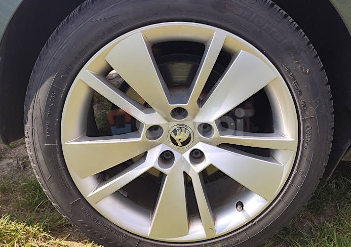 Škoda Superb Combi 2.0 140kW TDI DSG