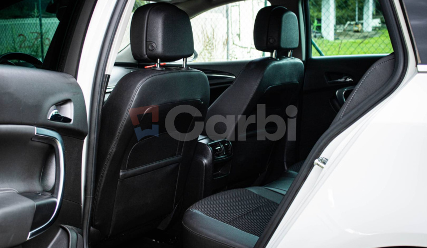 Opel Insignia kombi Sports Tourer 2.0 CDTi 4x4 Automat, Nové rozvody