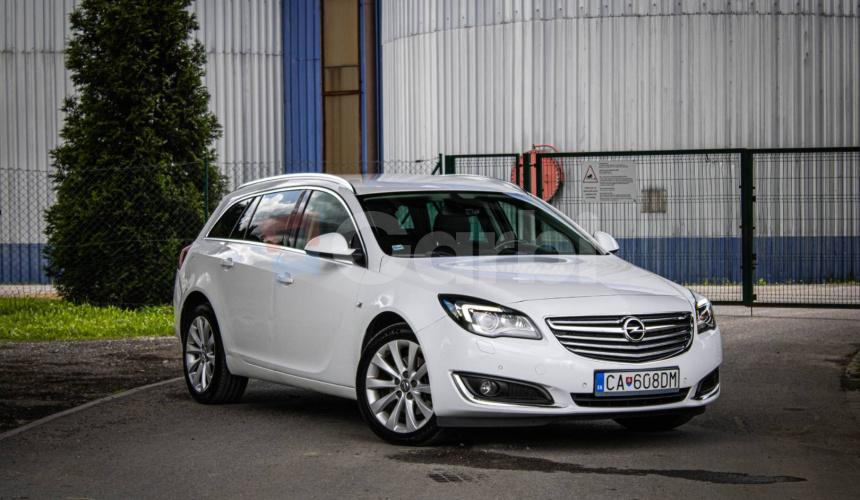 Opel Insignia kombi Sports Tourer 2.0 CDTi 4x4 Automat, Nové rozvody