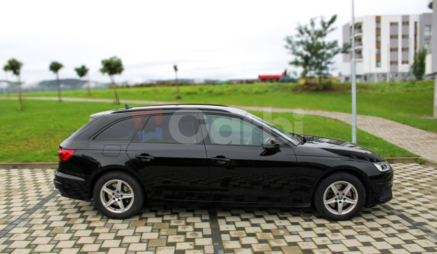 Audi A4 Avant 35 2.0 TDI S tronic