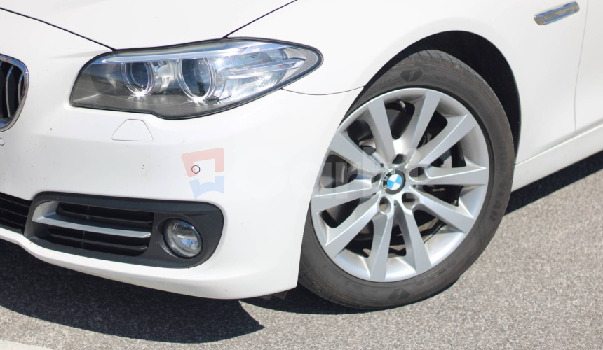 BMW Rad 5 Touring 520d A/T