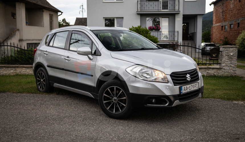 Suzuki SX4 S-Cross 1.6 I VVT Premium 4WD