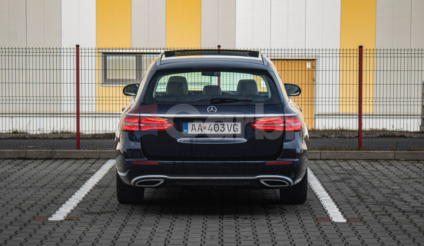 Mercedes-Benz E trieda Kombi E200D, 110kW, 9G TRONIC, Panorama, Virtual, Burmester, Vzduch