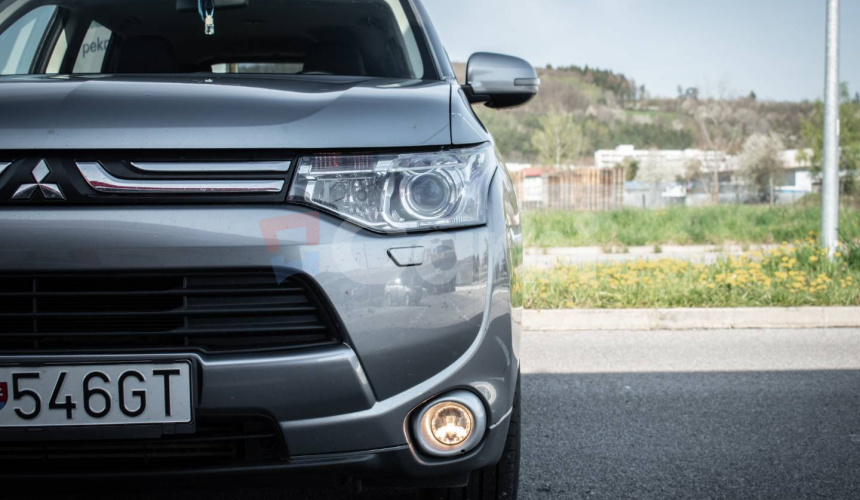 Mitsubishi Outlander Instyle plus, Ralliart, 4x4, 7miestne, Ťažné
