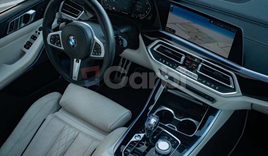 BMW X5 M 50i 390kW, Individual