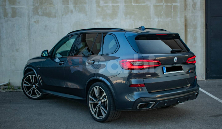 BMW X5 M 50i 390kW, Individual