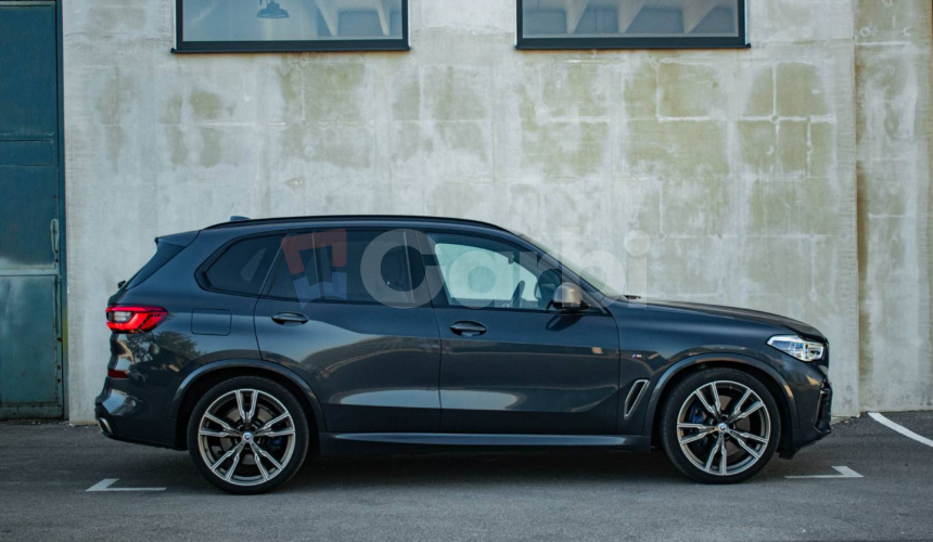 BMW X5 M 50i 390kW, Individual