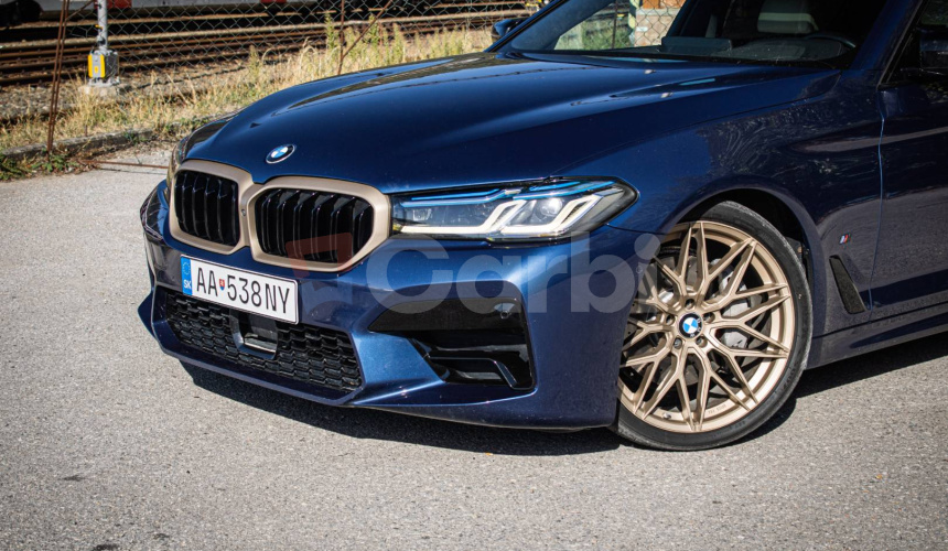 BMW Rad 5 540d xDrive M5 CS Look, Laser, Masáže, HUD, Strešné okno, alcantara strop, DPH