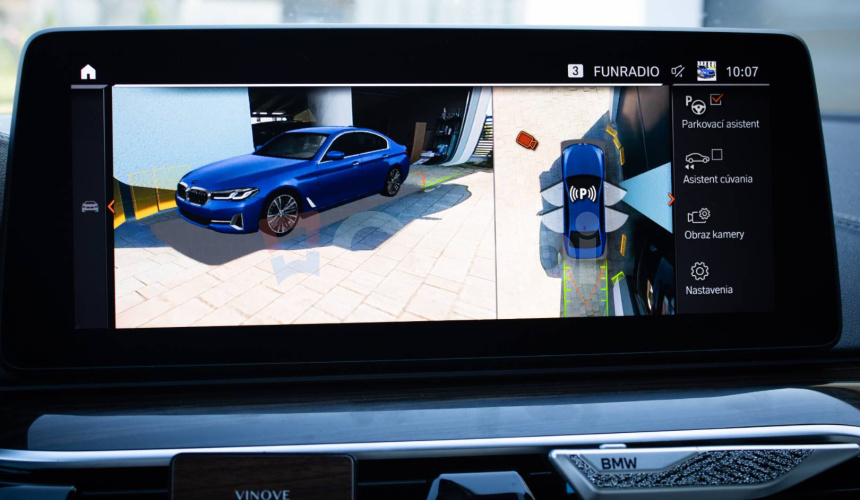 BMW Rad 5 540d xDrive M5 CS Look, Laser, Masáže, HUD, Strešné okno, alcantara strop, DPH