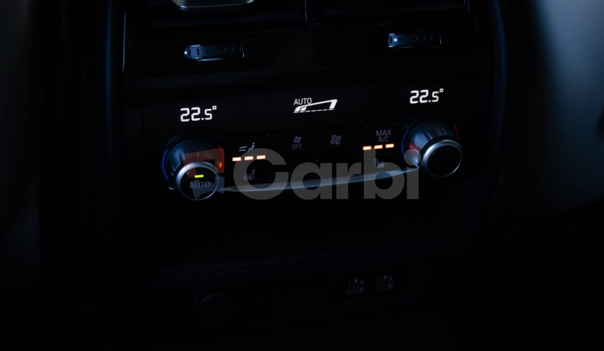 BMW Rad 5 540d xDrive M5 CS Look, Laser, Masáže, HUD, Strešné okno, alcantara strop, DPH