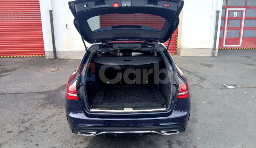 Mercedes-Benz C trieda Kombi AMG line 200D