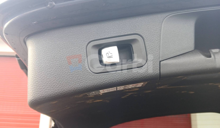 Mercedes-Benz C trieda Kombi AMG line 200D