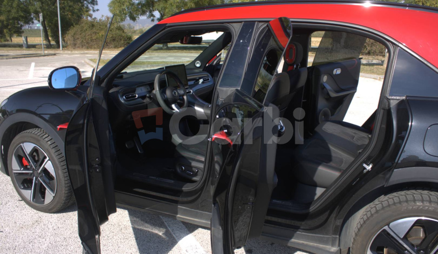 Smart Hashtag 1 #1 Brabus 315kw, 66kWh, 4x4, Matrix, Pano, Beats, HUD,...
