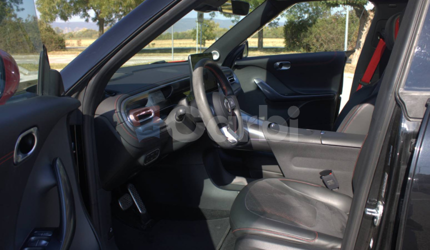 Smart Hashtag 1 #1 Brabus 315kw, 66kWh, 4x4, Matrix, Pano, Beats, HUD,...