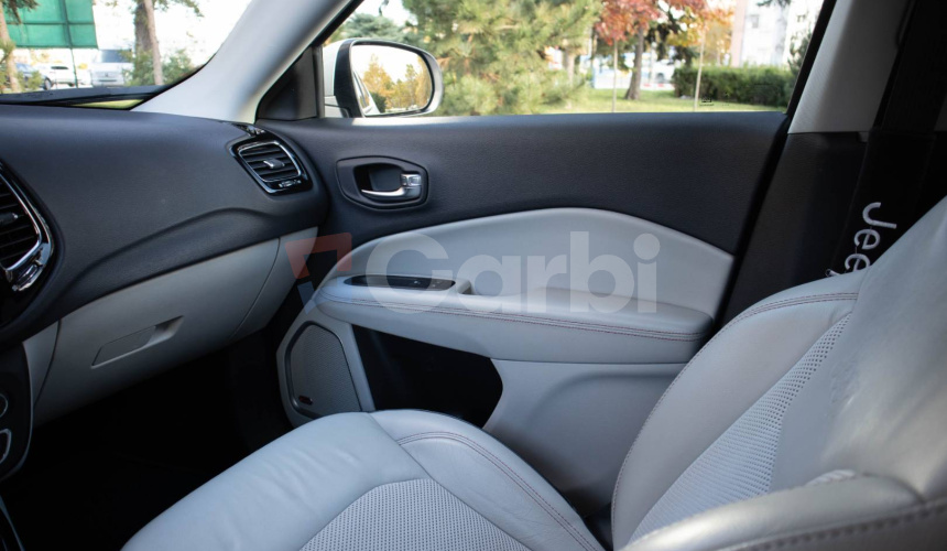 Jeep Compass 2.0L MJet 170 4WD Limited A/T