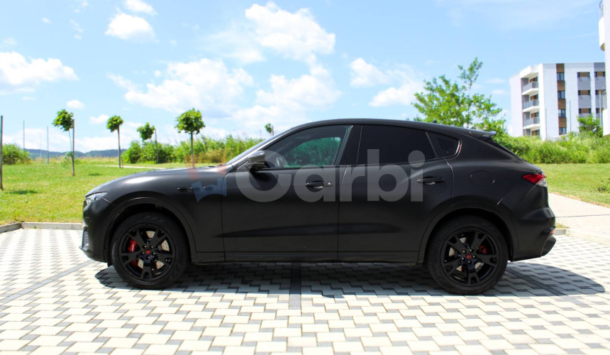 Maserati Levante 3.0 V6 Q4, 257kW, A8