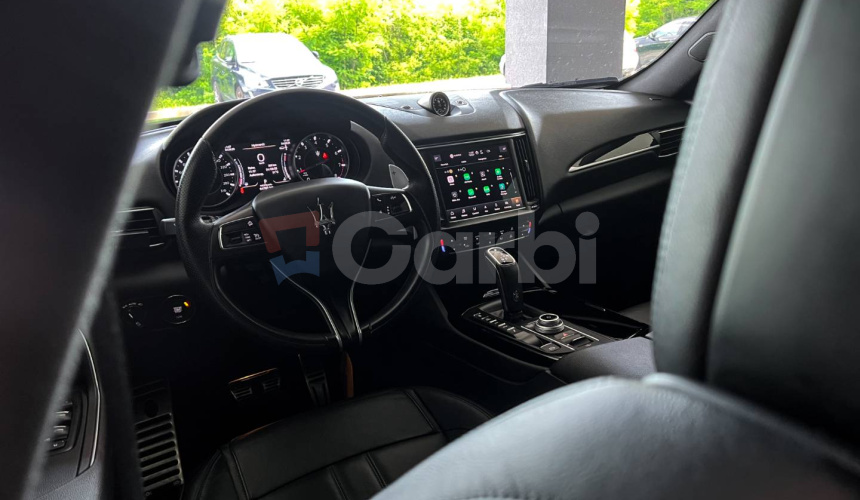 Maserati Levante 3.0 V6 Q4, 257kW, A8