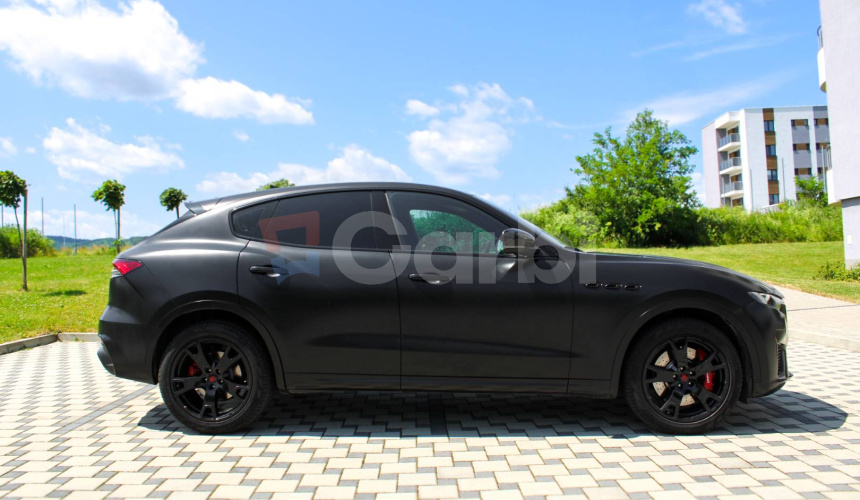 Maserati Levante 3.0 V6 Q4, 257kW, A8