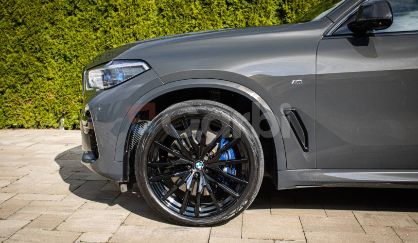 BMW X5 40d xDrive MSport, Nelakované, TOP STAV, Webasto, Pano, Laser, Swarovski, DPH