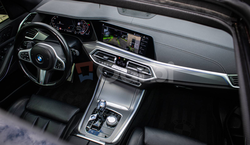 BMW X5 40d xDrive MSport, Nelakované, TOP STAV, Webasto, Pano, Laser, Swarovski, DPH