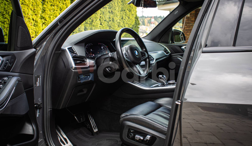 BMW X5 40d xDrive MSport, Nelakované, TOP STAV, Webasto, Pano, Laser, Swarovski, DPH