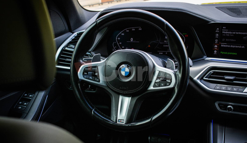 BMW X5 40d xDrive MSport, Nelakované, TOP STAV, Webasto, Pano, Laser, Swarovski, DPH