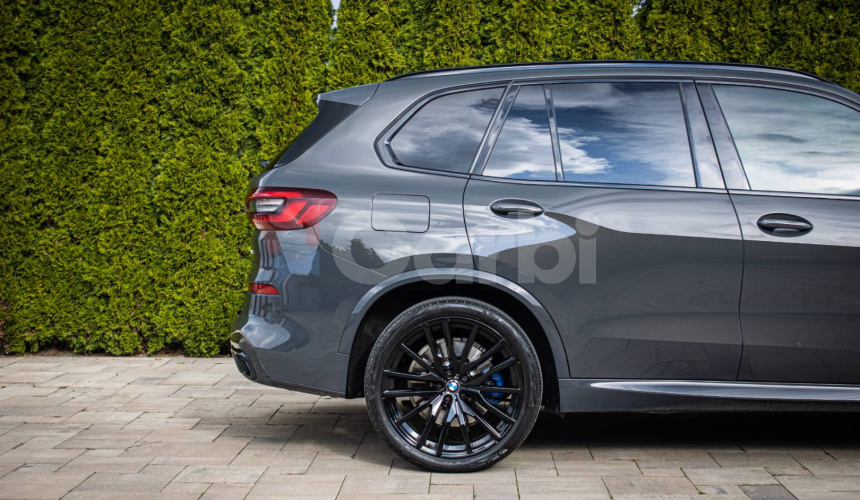 BMW X5 40d xDrive MSport, Nelakované, TOP STAV, Webasto, Pano, Laser, Swarovski, DPH