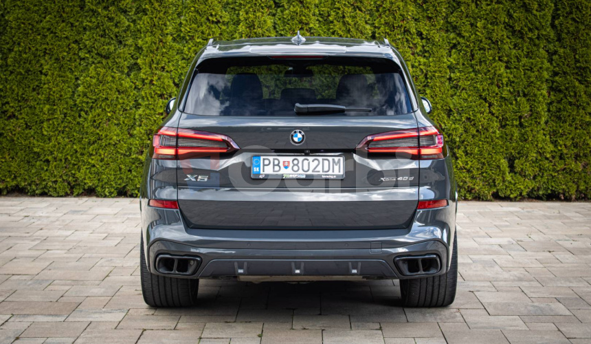 BMW X5 40d xDrive MSport, Nelakované, TOP STAV, Webasto, Pano, Laser, Swarovski, DPH