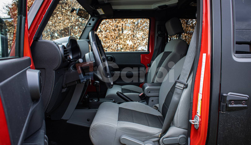 Jeep Wrangler 2.8 CRD Unlimited, 1. majiteľ, Slovenské, Nelakované, vo fólii