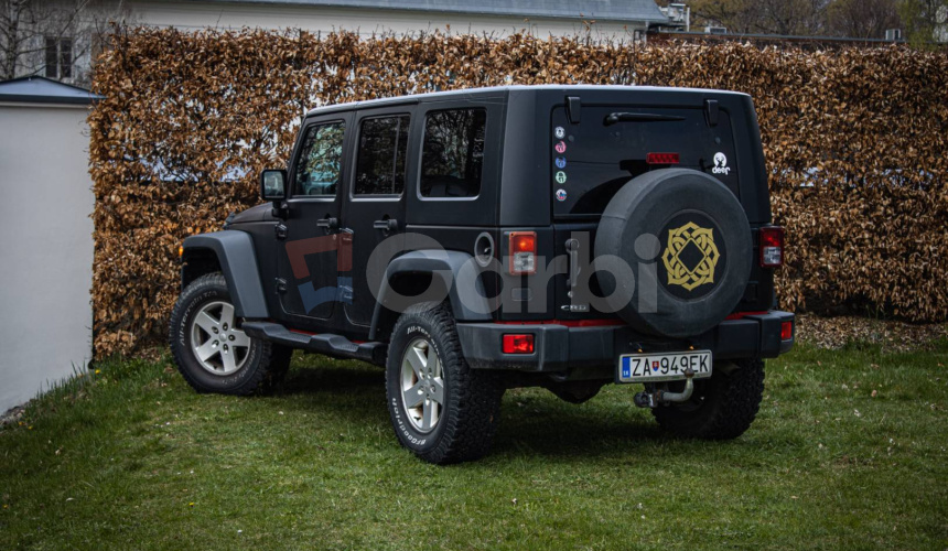 Jeep Wrangler 2.8 CRD Unlimited, 1. majiteľ, Slovenské, Nelakované, vo fólii
