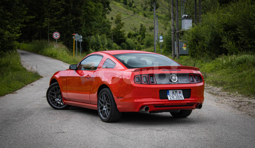 Ford Mustang 3.7 V6 PYPES EXHAUST, Automat, R19