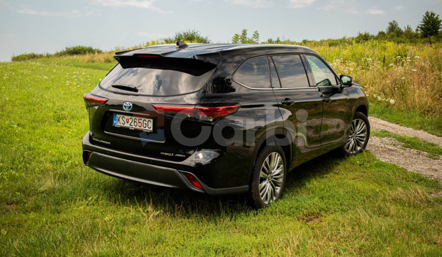 Toyota Highlander 2.5 ng20 Hybrid AWD Prestige