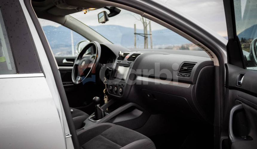 Volkswagen Golf Variant 2.0 TDI Comfortline, 100kW, M6, panorama
