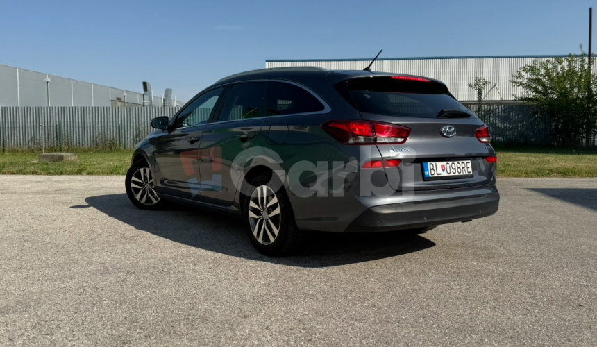 Hyundai i30 CW 1.6 CRDi 136 Family 7DCT
