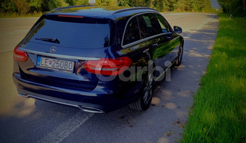 Mercedes-Benz C trieda Kombi 220D