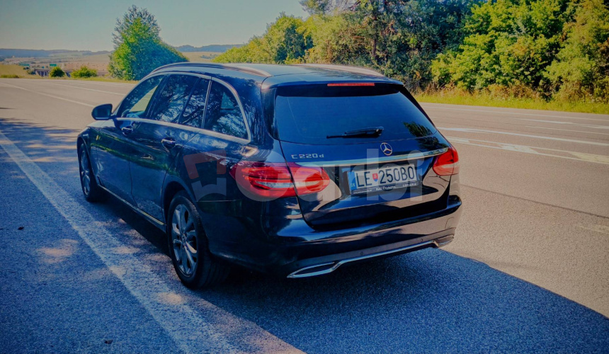 Mercedes-Benz C trieda Kombi 220D