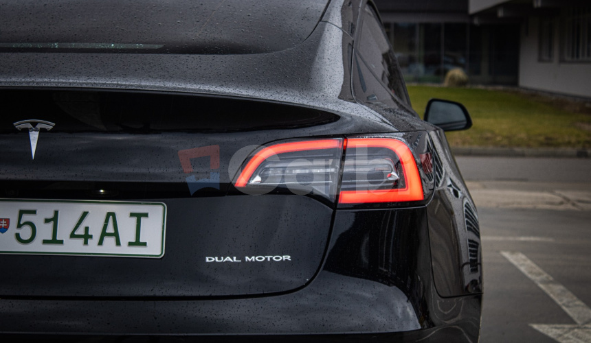Tesla Model 3 Long Range Refresh 82 kWh, Matrix, Tepelko, S3XY, Commander, záruka