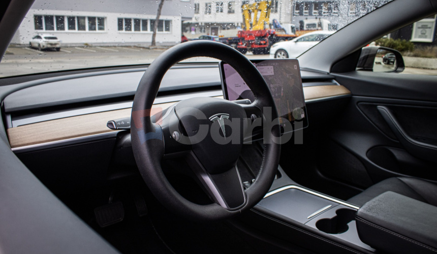 Tesla Model 3 Long Range Refresh 82 kWh, Matrix, Tepelko, S3XY, Commander, záruka