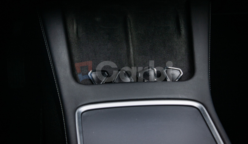 Tesla Model 3 Long Range Refresh 82 kWh, Matrix, Tepelko, S3XY, Commander, záruka